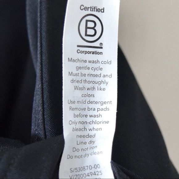 ATHLETA Conscious Crop Bikini Swim Top A-C, Black Size Small NWT $59 - Picture 9 of 11